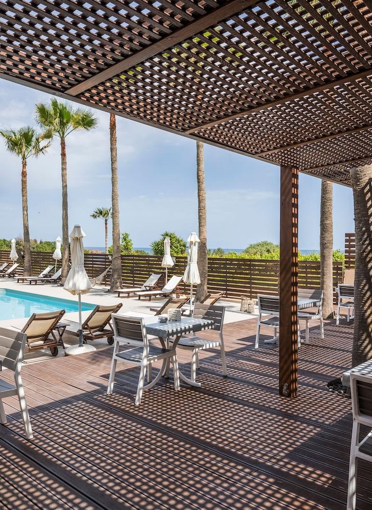Sea View & 2* Kato Daratso